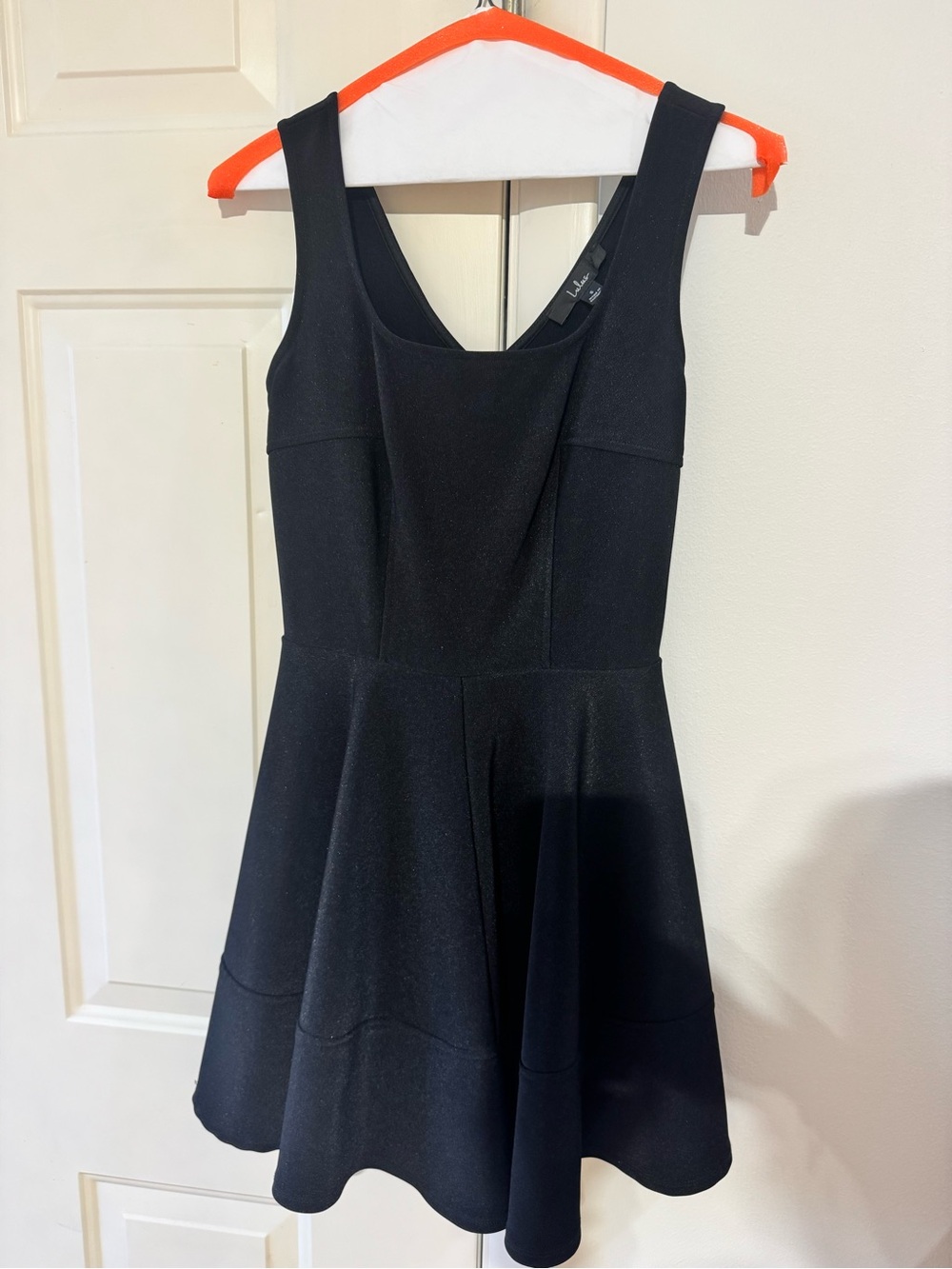 Lulu’s Black Dress